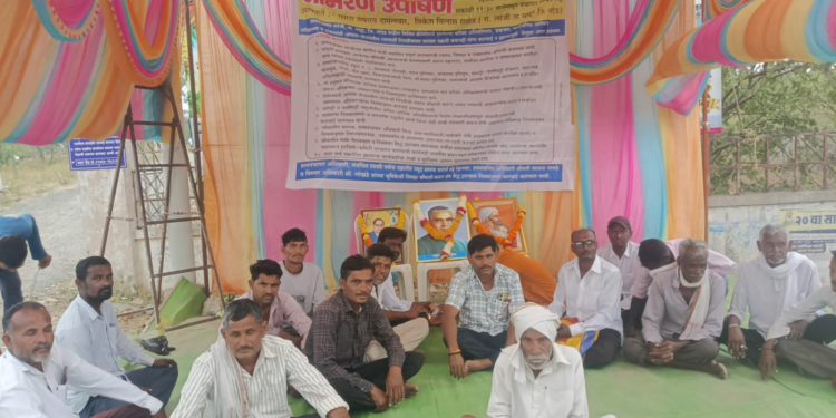 लांजी ग्रामपंचायतीच्या कथित गैरकारभाराविरोधात गणेश दामलवार, विकेश राठोड यांचे आमरण उपोषण