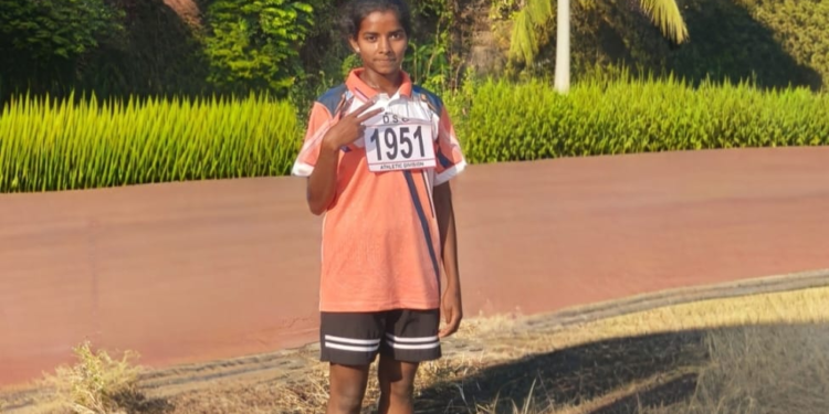 शासकीय आश्रमशाळेच्या विद्यार्थिनीची गरुडझेप! हर्षदा राऊतची राज्यस्तरीय स्पर्धेसाठी निवड