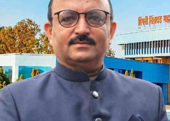 PCMCचे मुख्य अभियंता प्रमोद ओंभासे यांच्याविरोधात लाच मागितल्याप्रकरणी गुन्हा दाखल