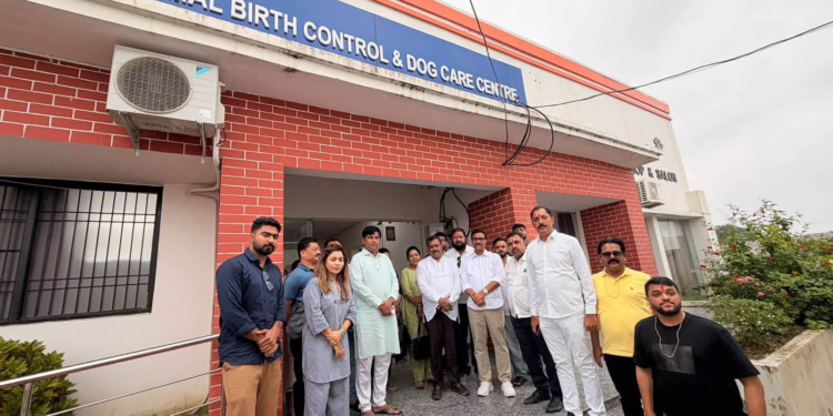 भटक्या श्वानांच्या व्यवस्थापनासाठी पनवेल महापालिकेचा वाराणसी अभ्यासदौरा