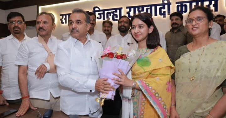 साताऱ्यात नवनिर्वाचित आमदार हर्षदा देशमुख-जाधव यांचा सत्कार; पदवीधरांच्या प्रश्नांसाठी लढण्याचा निर्धार!