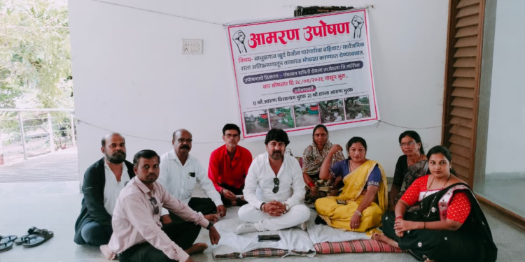 बाभुळगाव खुर्दचा बंद वहिवाट रस्ता मोकळा करण्याचे प्रशासनाचे आश्वासन